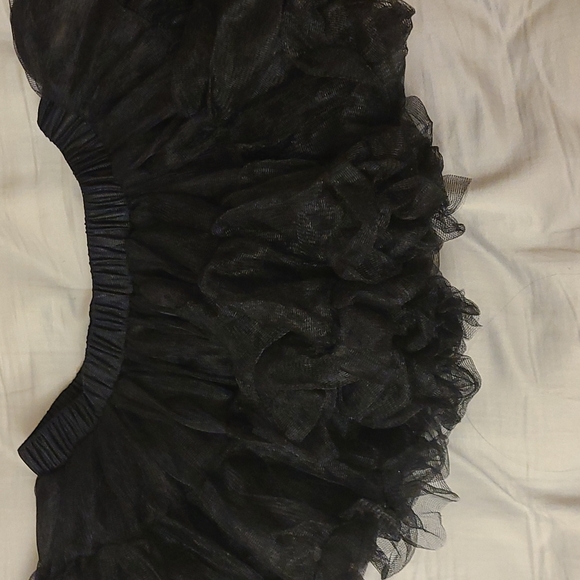 Black Tutu - Picture 3 of 5